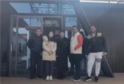 도미니카 공화국 고객은 Xi'an HUAFENG을 칭찬하고 향후 협력을 기대합니다.